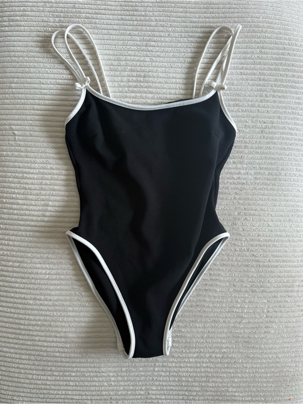 Oscar de la Renta Black One-Piece Swimsuit with White Trim